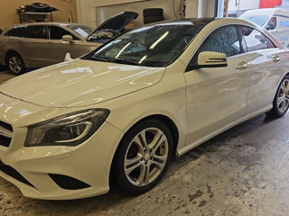 Mercedes CLA foto 2