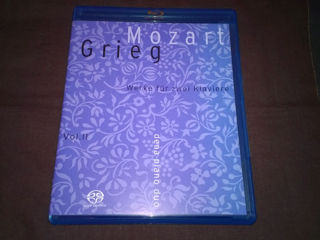 2L Blu-Ray Audio + SACD-CD Mozart And Grieg - Dena Piano Duo Werke Fr Zwei Klaviere foto 1