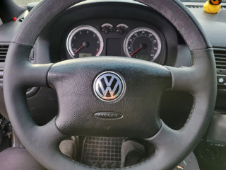 Volkswagen Jetta foto 4