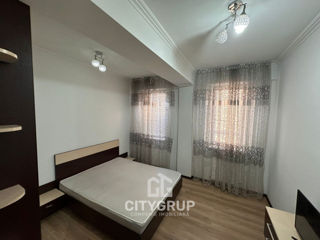 Apartament cu 2 camere, 90 m², Centru, Chișinău foto 6