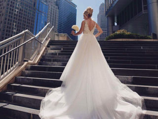 Vînd rochie de mireasa Crystal Design / Продам свадебное платье Crystal Design, размер 42-46 foto 2