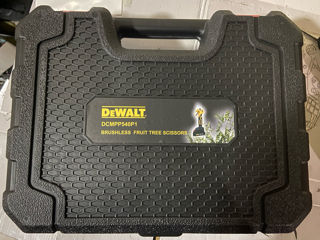 Секатор DeWALT с 2 АКБ foto 3