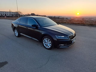 Skoda Superb foto 5