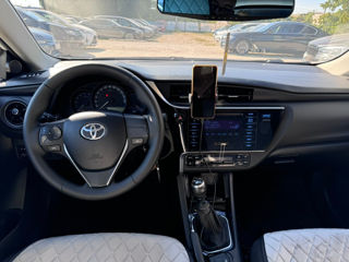 Toyota Auris foto 7