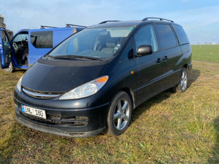 Toyota Previa foto 3