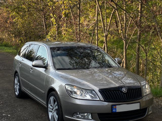 Skoda Octavia foto 2