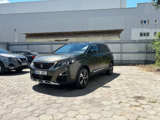 Peugeot 5008 foto 2