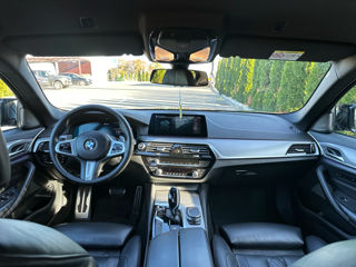 BMW 5 Series foto 7