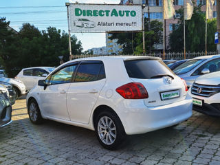 Toyota Auris foto 6