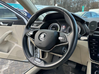 Skoda Superb foto 13