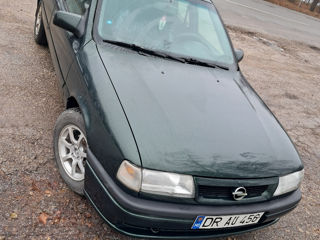 Opel Vectra foto 2