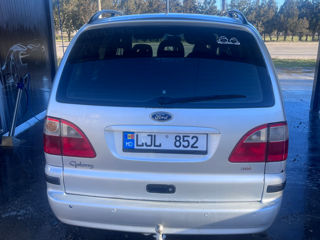 Ford Galaxy foto 3