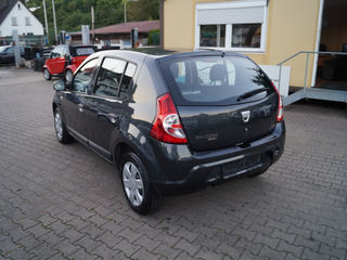 Dacia Sandero foto 4