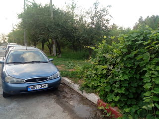 Ford Mondeo foto 5