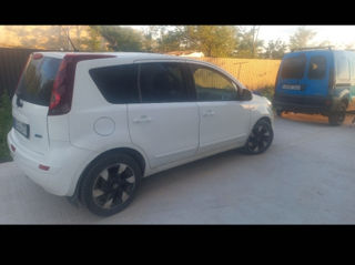 Nissan Note foto 2