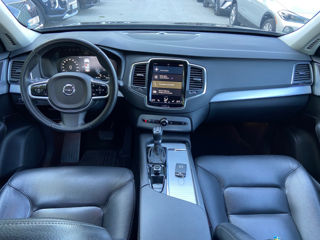 Volvo XC90 foto 15