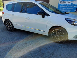 Renault Grand Scenic foto 4