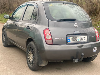 Nissan Micra foto 4