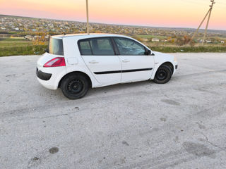 Renault Megane foto 6