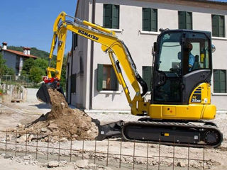 Bobcat excavator basculante amenajare foto 3