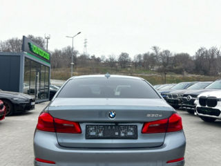 BMW 5 Series foto 6