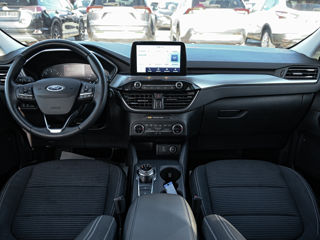 Ford Kuga foto 6