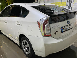 Toyota Prius foto 4