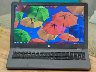 Hp Pavilion 15/ AMD 9000e/ 8Gb Ram/ 128Gb SSD/ 15.6" HD!! foto 1