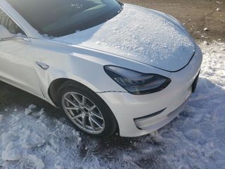 Tesla Model 3 foto 5