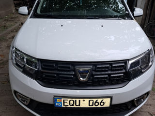 Dacia Sandero foto 1