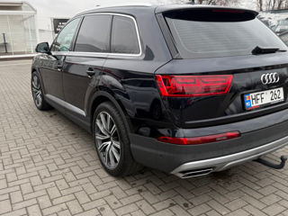 Audi Q7 foto 7