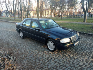 Mercedes C-Class