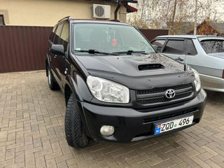 Toyota Rav 4 foto 4