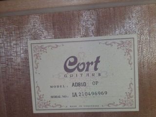 1)Электроакустическая Гитара Ibanez 2500 лей 2)Акустическая Гитара Cort made in Indonesia новая 3000 foto 2