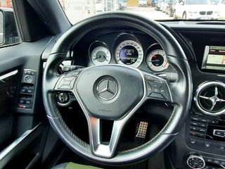 Mercedes GLK Class foto 8