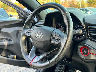 Hyundai Veloster foto 9