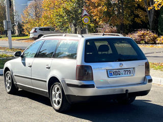 Volkswagen Passat foto 6