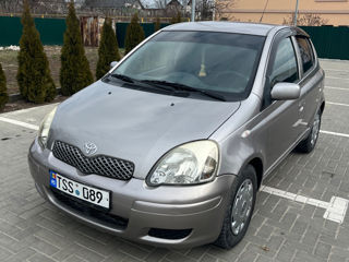 Toyota Yaris foto 4