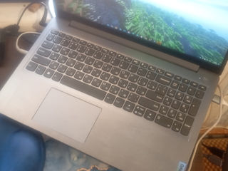 Laptop Lenovo / Intel Pentium Gold / 8GB RAM / SSD 256GB / Full HD фото 2