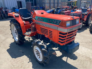 Kubota L1-185, 4x4, 18,5 cai, 3 cilindri foto 1