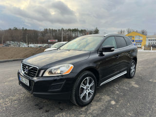 Volvo XC60 foto 2