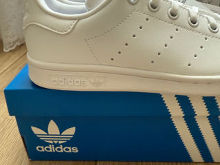 Ghete Adidas foto 2
