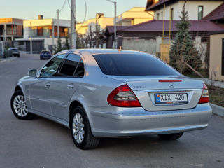 Mercedes E-Class foto 4