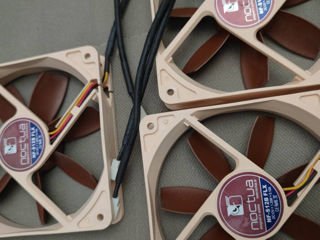 Noctua NF-S12B flx   Corsair ML140 Pro LED foto 2