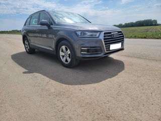 Audi Q7 foto 2