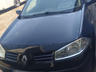 Renault Megane foto 2