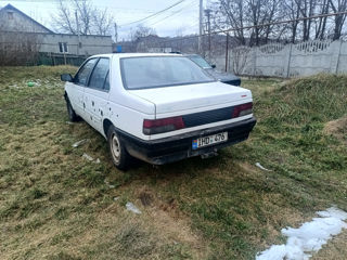 Peugeot 405 foto 3