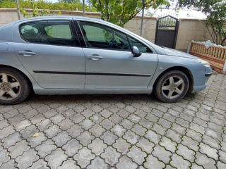 Peugeot 407 foto 2