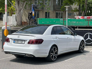 Mercedes E-Class foto 4