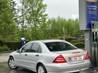 Mercedes C Class foto 2